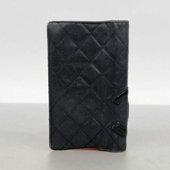 CHANEL Authentic Black Lambskin Leather Wallet - Picture 13 of 13